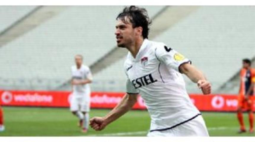 Manisaspor Mikic'le Anlaştı