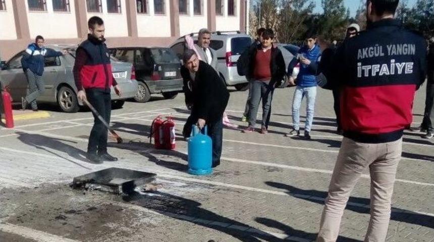 Adıyaman &lsquo;da İş Sağlığı Ve G&uuml;venliği Uzmanlarına Yangın Eğitimi Verildi