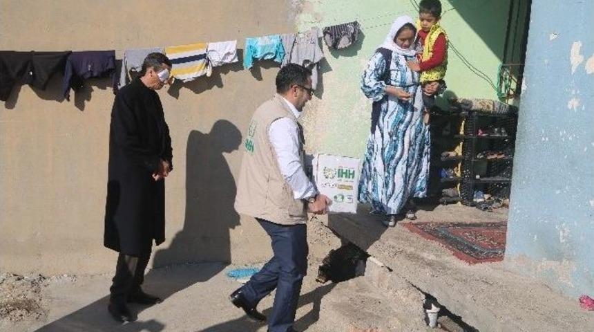 İhh Şırnak Şubesinden Battaniye Ve Gıda Yardımı