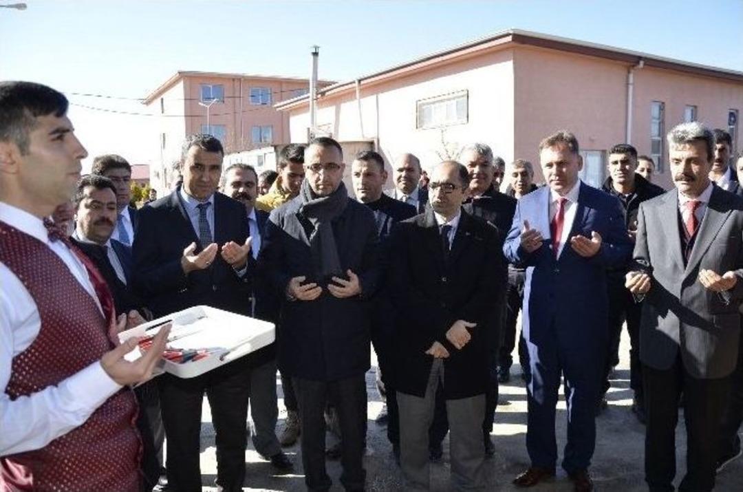 Cezaevi Camisi İbadete A&ccedil;ıldı