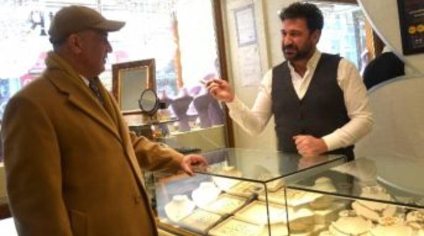 Ilıcalı, Taşmağazalar Esnafını Ziyaret Etti