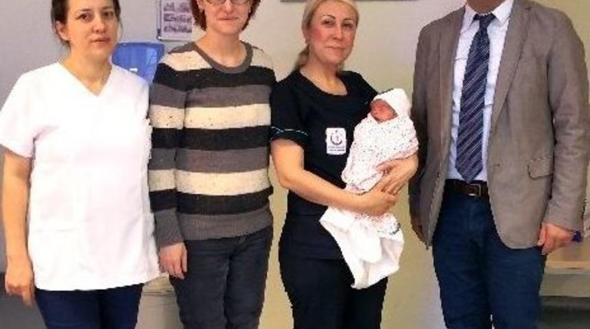 Antalya&rsquo;da İlk Kez &lsquo;premat&uuml;re Anneleri Okulu&rsquo; Uygulaması Başlıyor