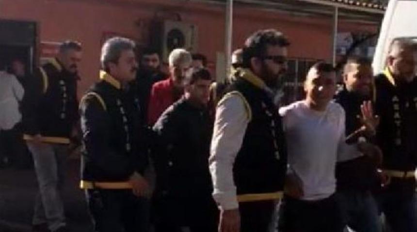 Adana'da Aranan 7 Kişi Yakalandı