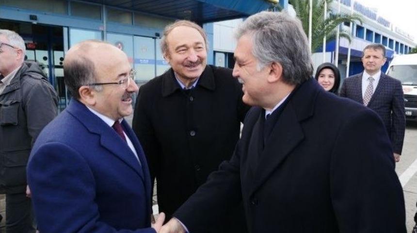 Eski Cumhurbaşkanı Abdullah G&uuml;l Taziye İ&ccedil;in Trabzon&rsquo;da