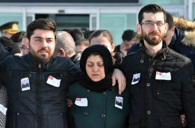 Askeri Aracın Çarpması Sonucu Şehit Olan Astsubay Konya'da Toprağa Verilecek (2)