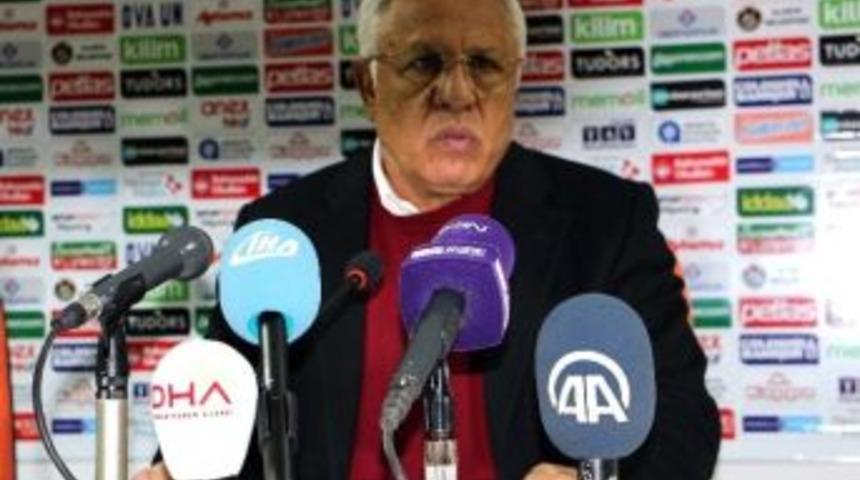 H&uuml;seyin Kalpar&rsquo;dan Taraftarlara Tepki