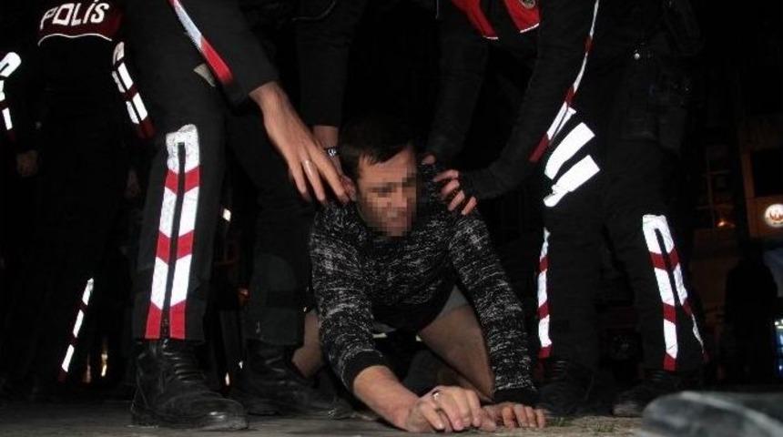 Samsun&rsquo;da Bı&ccedil;aklı Kavga: 1 Yaralı