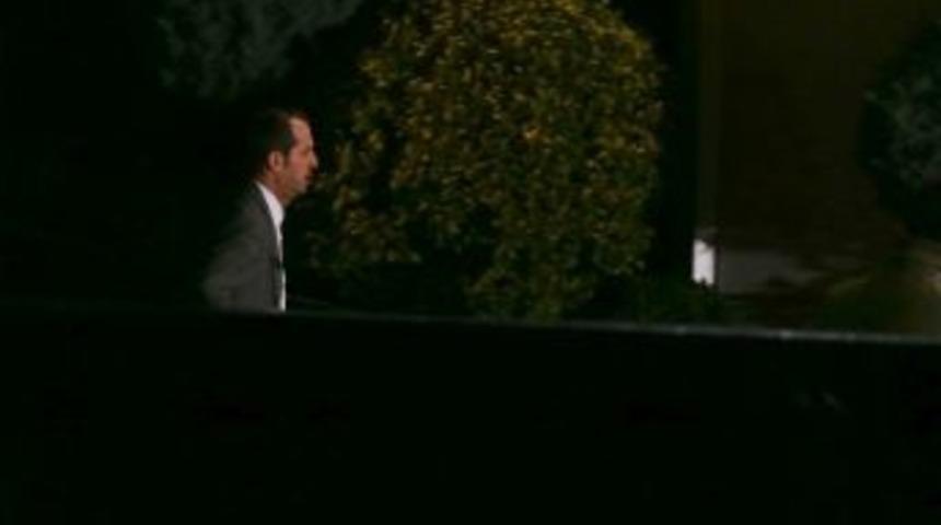 Saffet Sancaklı Eşinin Kaldırıldığı Hastaneye Geldi