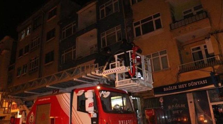 Cezaevi Firarisi Yakalanacağını Anlayınca Intihara Kalkıştı