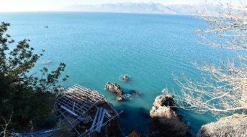 Falez Halk Plajları Yeniden D&uuml;zenleniyor