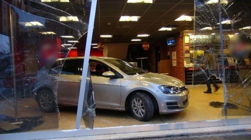 Fren Yerine Gaza Basınca D&uuml;kkana Girdi