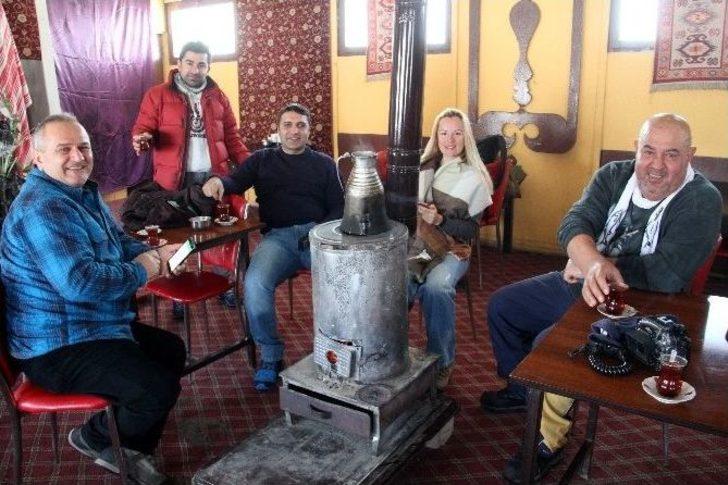 Yönetmen Ceylan, Muradiye Şelalesini Görüntüledi G3