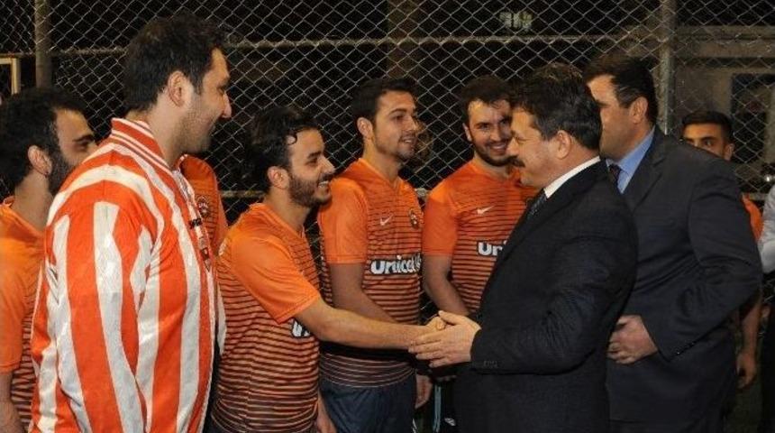 15 Temmuz Şehit Ve Gazileri Futbolla Anıldı