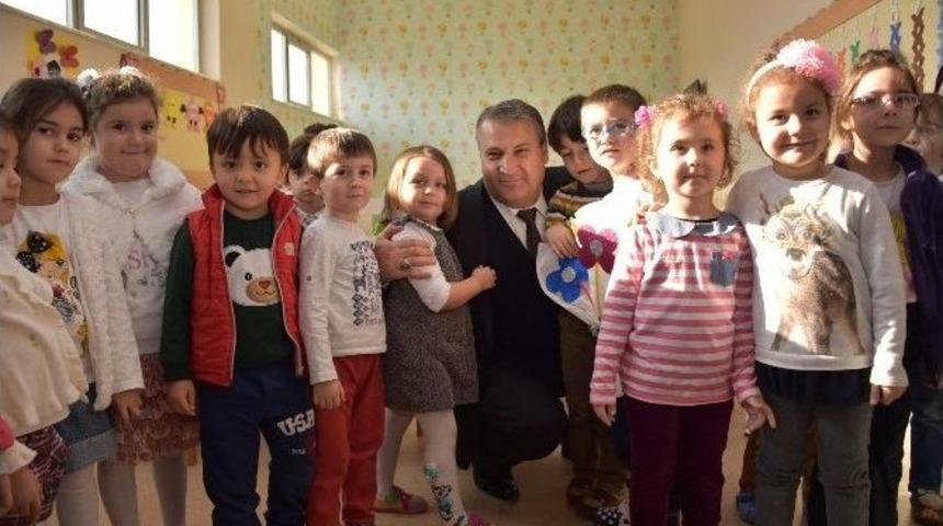 Yunusemreli &Ccedil;ocukları Sevindiren Merkez