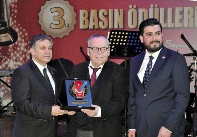 Dha ya 4 &Ouml;d&uuml;l 3