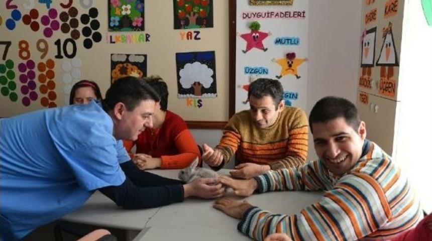 Hayvan Sevgisi Engel Tanımıyor