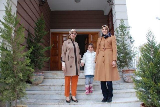 Minik Zeynep&rsquo;in Hayalini Vali Erin Ger&ccedil;ekleştirdi 1