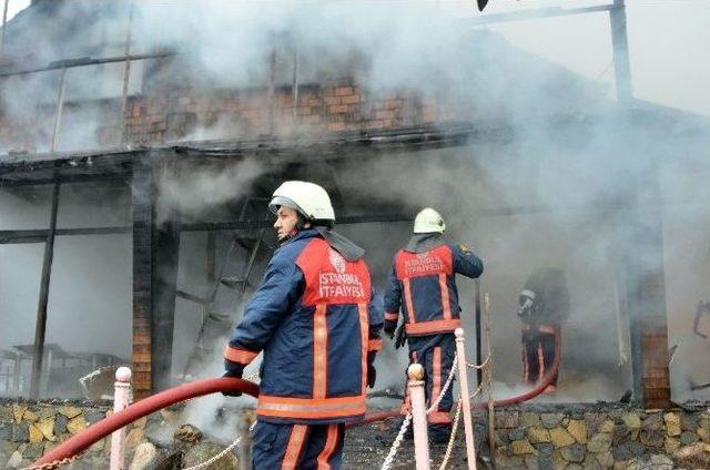 Anaokulu Atölyesinde Çıkan Yangın Korku Dolu Anlar Yaşattı