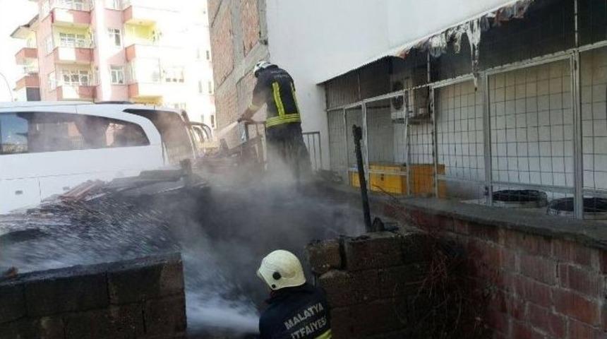 Malatya&rsquo;da K&ouml;m&uuml;rl&uuml;k Yangını