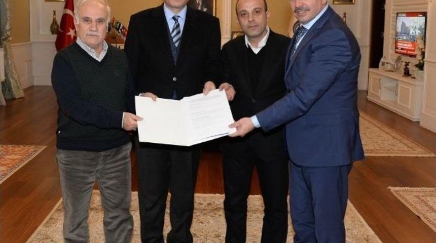 Hayırseverler Geleceğe İmza Attılar