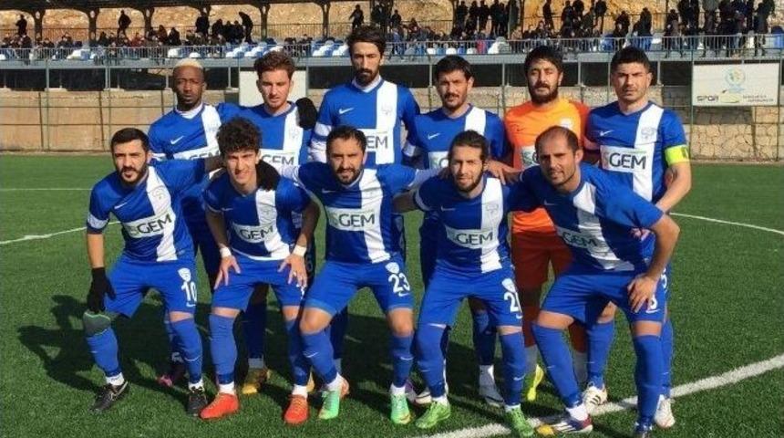 Gol D&uuml;ellosunu Yeşilyurt Belediyespor Kazandı