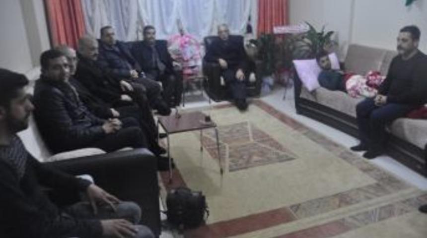 Adıyamanlı Vakfı Berat Yılmaz&rsquo;a Ge&ccedil;miş Olsun Dileklerinde Bulundu