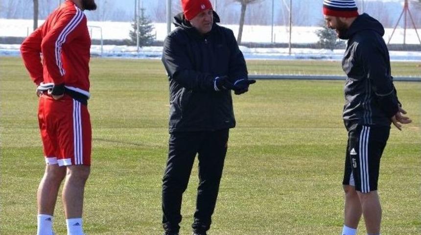 Bakkal: "ma&ccedil;larımıza Galibiyet Parolasıyla &Ccedil;ıkıyoruz"