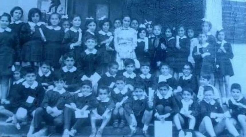 47 Yıl Sonra Aynı Sınıfta Buluştular