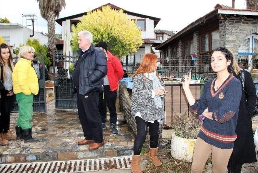 Sahipleri &Ouml;len K&ouml;pekler Paylaşılamıyor