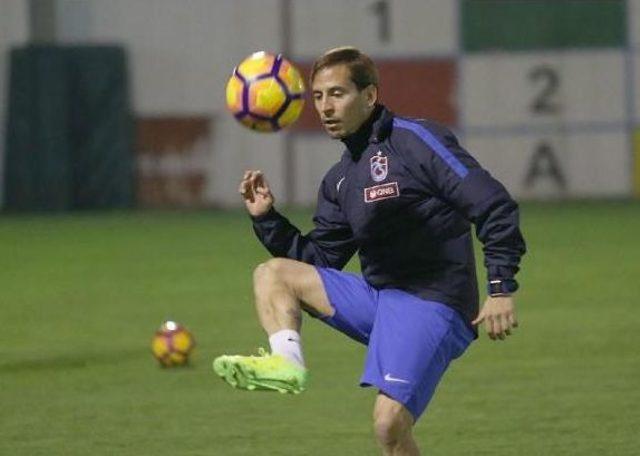 Trabzonspor, G&uuml;m&uuml;şhanespor Ma&ccedil;ı Hazırlıklarına Başladı 2