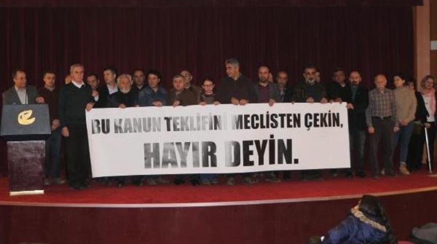 Eskişehir'deki Yerel &Ouml;rg&uuml;tlerden Anayasa Değişikliği Teklifine Hayır &Ccedil;ağırısı