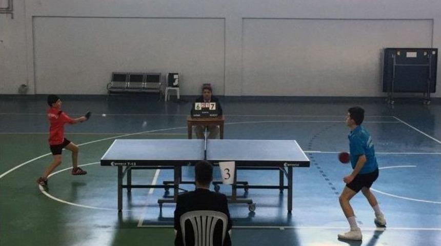 G&uuml;m&uuml;şhane&rsquo;de Okullararası Masatenisi M&uuml;sabakaları Sona Erdi