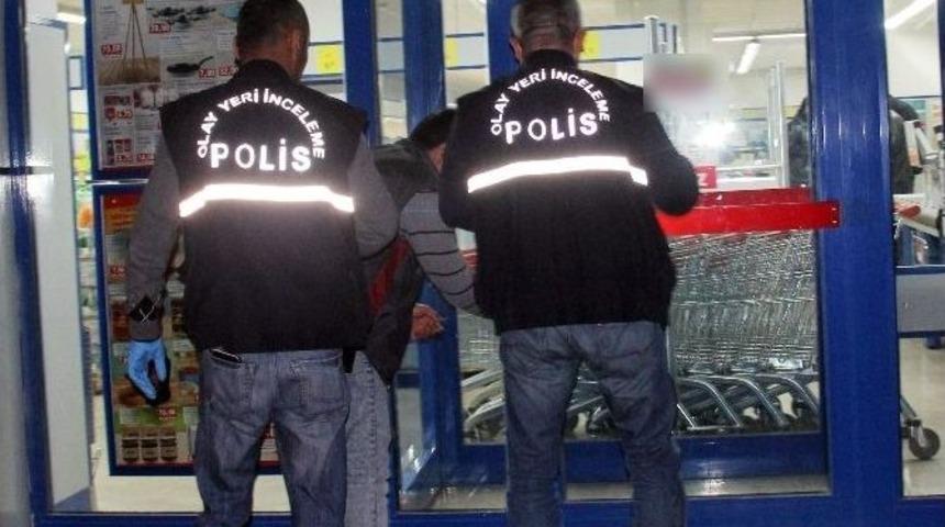 Pompalı T&uuml;fekli Gasp&ccedil;ılar Kasayı Alıp G&ouml;t&uuml;rd&uuml;