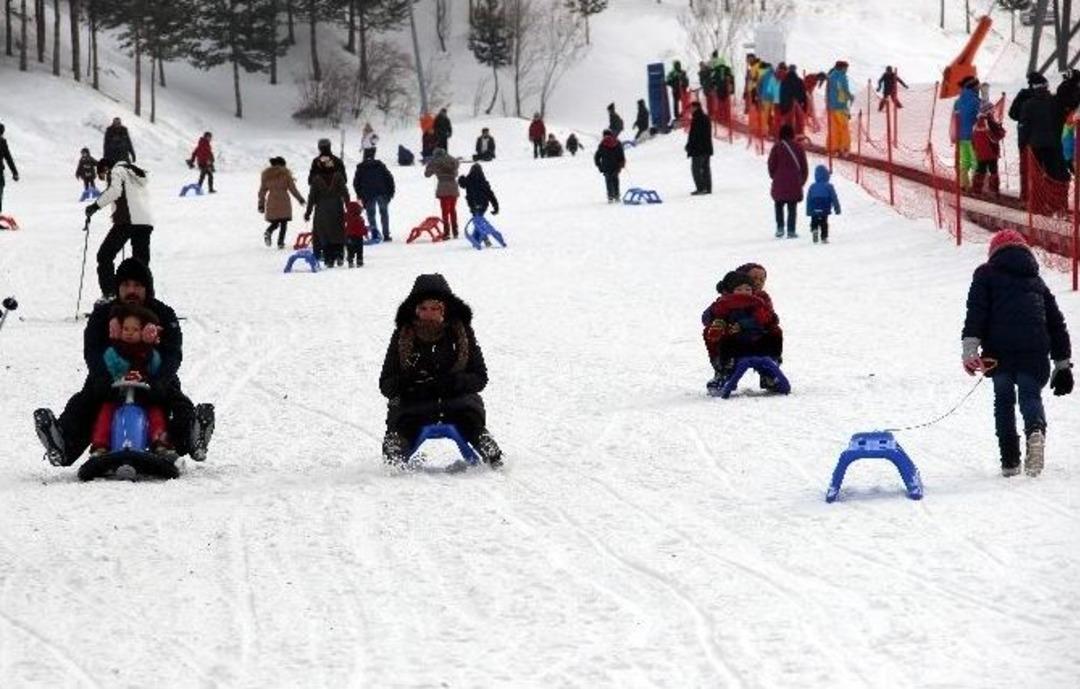 Paland&ouml;ken&rsquo;de D&uuml;şe Kalka Kızak Keyfi