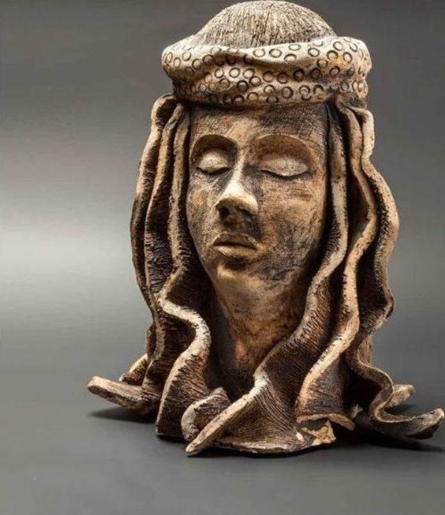 Seramik Sanatının Usta İsmi Serap Aksoy Zeytinburnu&rsquo;nda Sanatseverlerle Buluşuyor 1