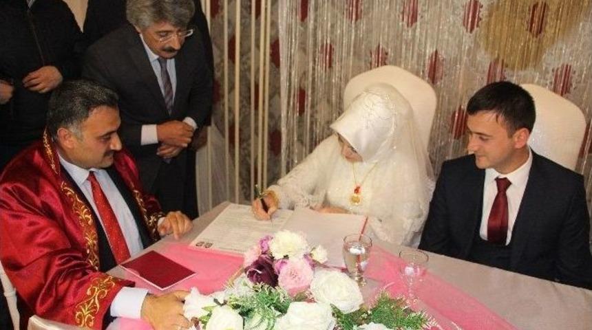 Develi&rsquo;de 551 &Ccedil;ift Evliliğe &lsquo;evet&rsquo; Dedi