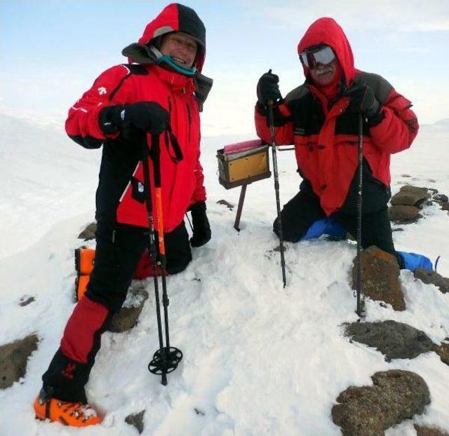 Eski Bakanlar Allahuekber Dağı na Tırmandı 2