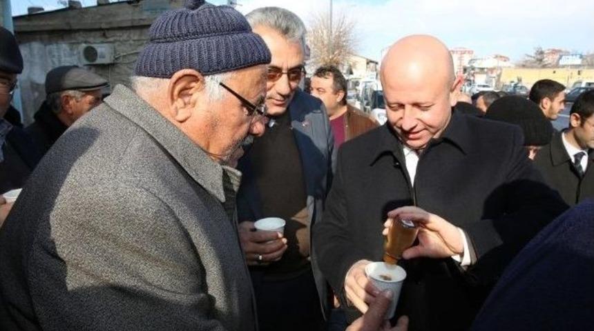 Kocasinan, İkramlarıyla G&ouml;n&uuml;lleri Fethediyor