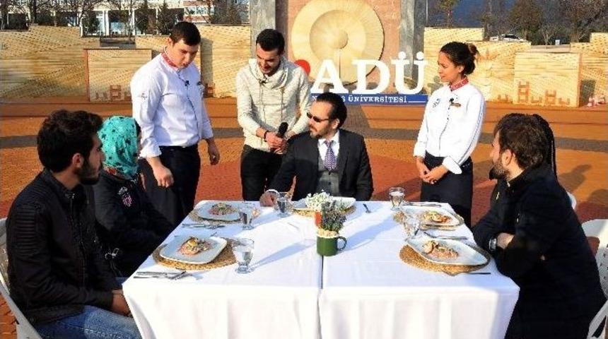 Gen&ccedil; Aş&ccedil;ılar &lsquo;&uuml;nişef&rsquo;te H&uuml;nerlerini Sergiledi