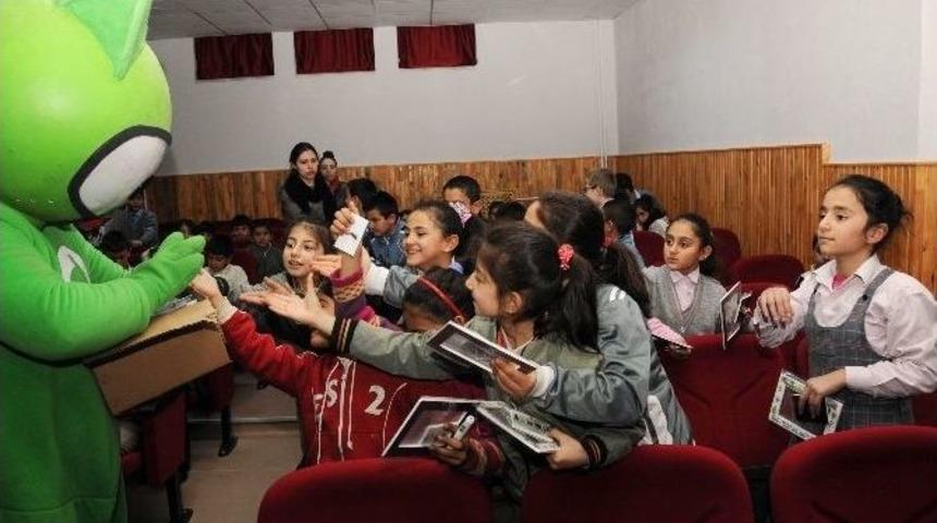 Mamak&rsquo;ta 9 Bin &Ouml;ğrenciye &Ccedil;evre Bilinci