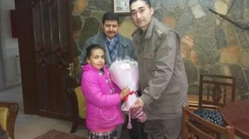 Milli Birlik Ve Dayanışmayı &Ouml;ğreniyorlar