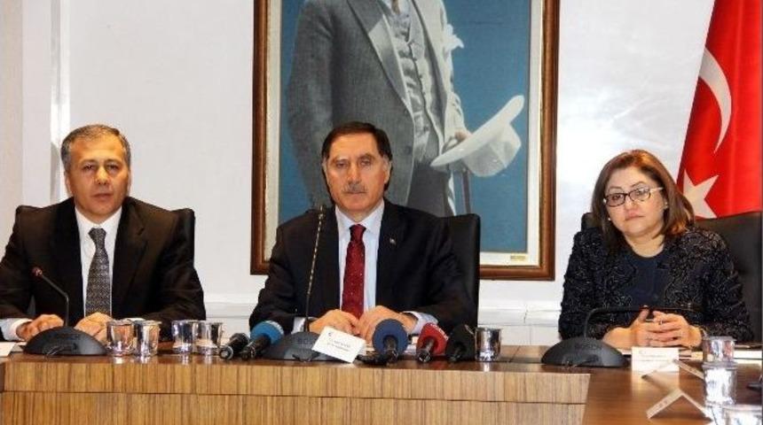 Kamu Başdenet&ccedil;isi Şeref Malko&ccedil; Gaziantep&rsquo;te