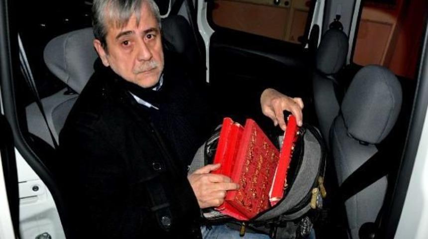 Suriyeli Kuyumcunun Altınlarını &Ccedil;almak Isteyen Suriyeli, Tutuklandı