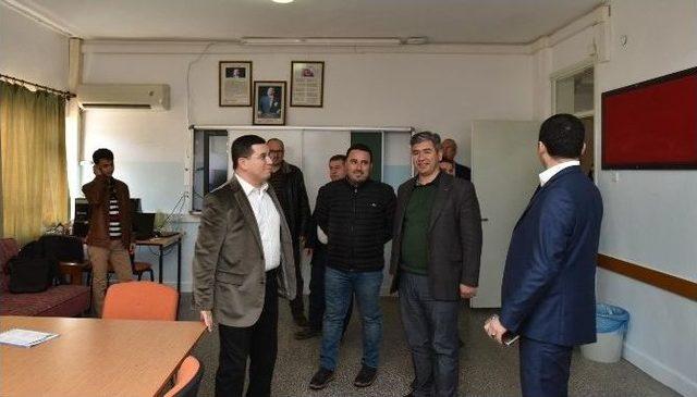 T&uuml;t&uuml;nc&uuml;, Anadolu İmam Hatip Lisesi&rsquo;ni Ziyaret Etti 1