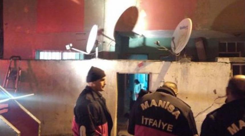 İtfaiye Eri Yangında Yaralandı