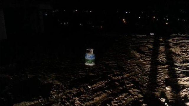 Tüp Sızıntısından Çıkan Yangın İtfaiye Ekipleri Tarafından Söndürüldü 1