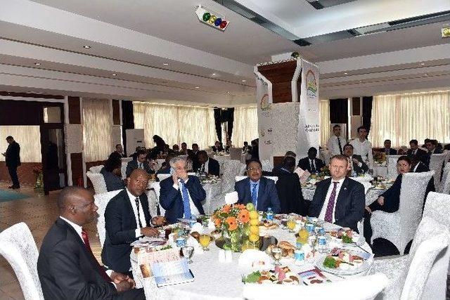 T&uuml;rkiye-afrika Tarım Bakanları Tanıtım Toplantısı Ankara&rsquo;da D&uuml;zenlendi 2