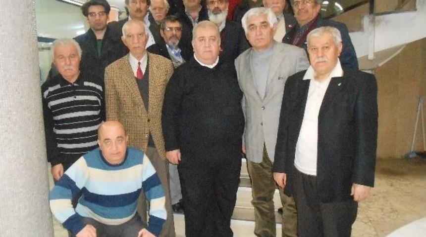 Eskişehir Şairler Derneği Olağan Kongrede Yeni Y&ouml;netimini Belirledi