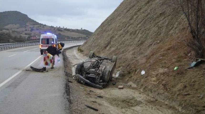 Kula&rsquo;da Trafik Kazası: 2 Yaralı