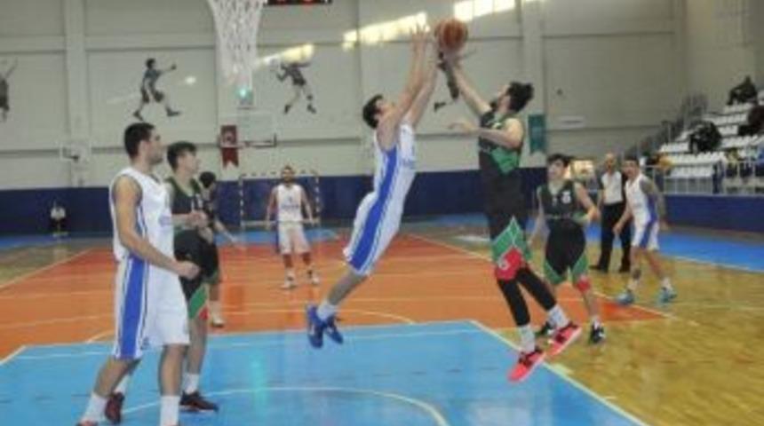 Nilüfer Belediyespor Basketbolda Galibiyete Doymuyor